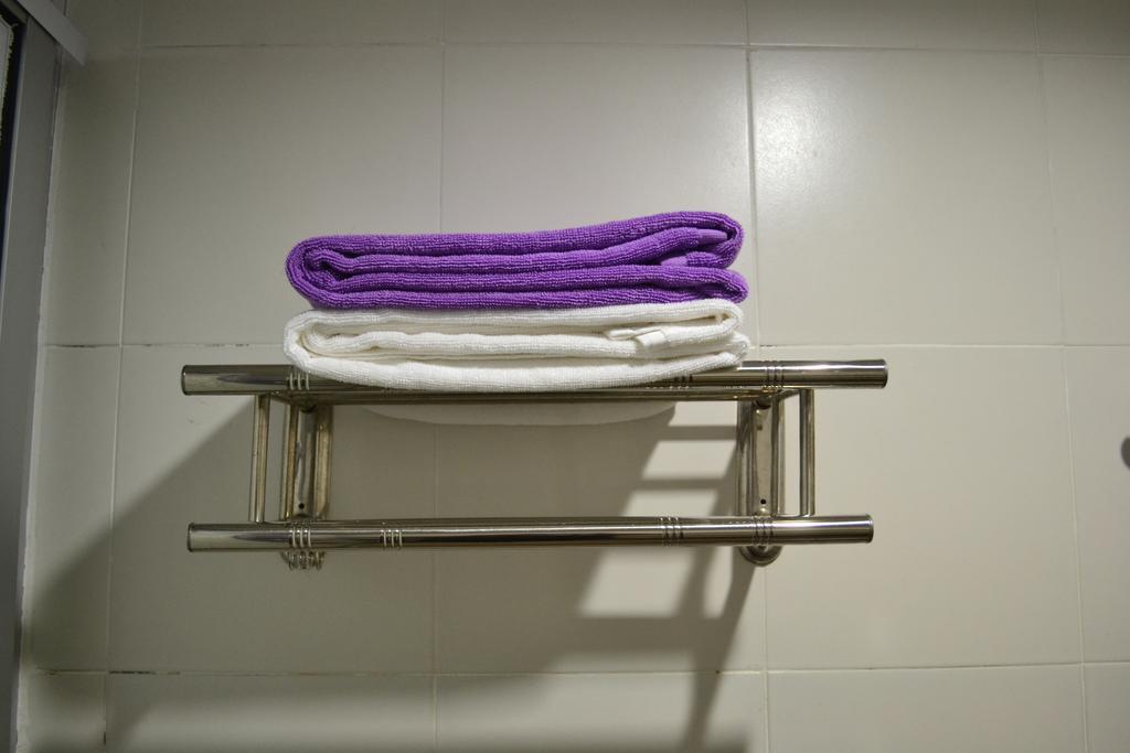 Lavender Hotel Teluk Intan Extérieur photo