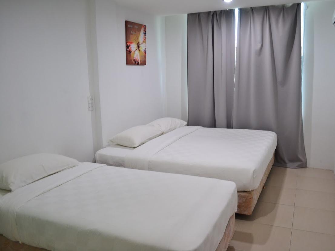 Lavender Hotel Teluk Intan Extérieur photo